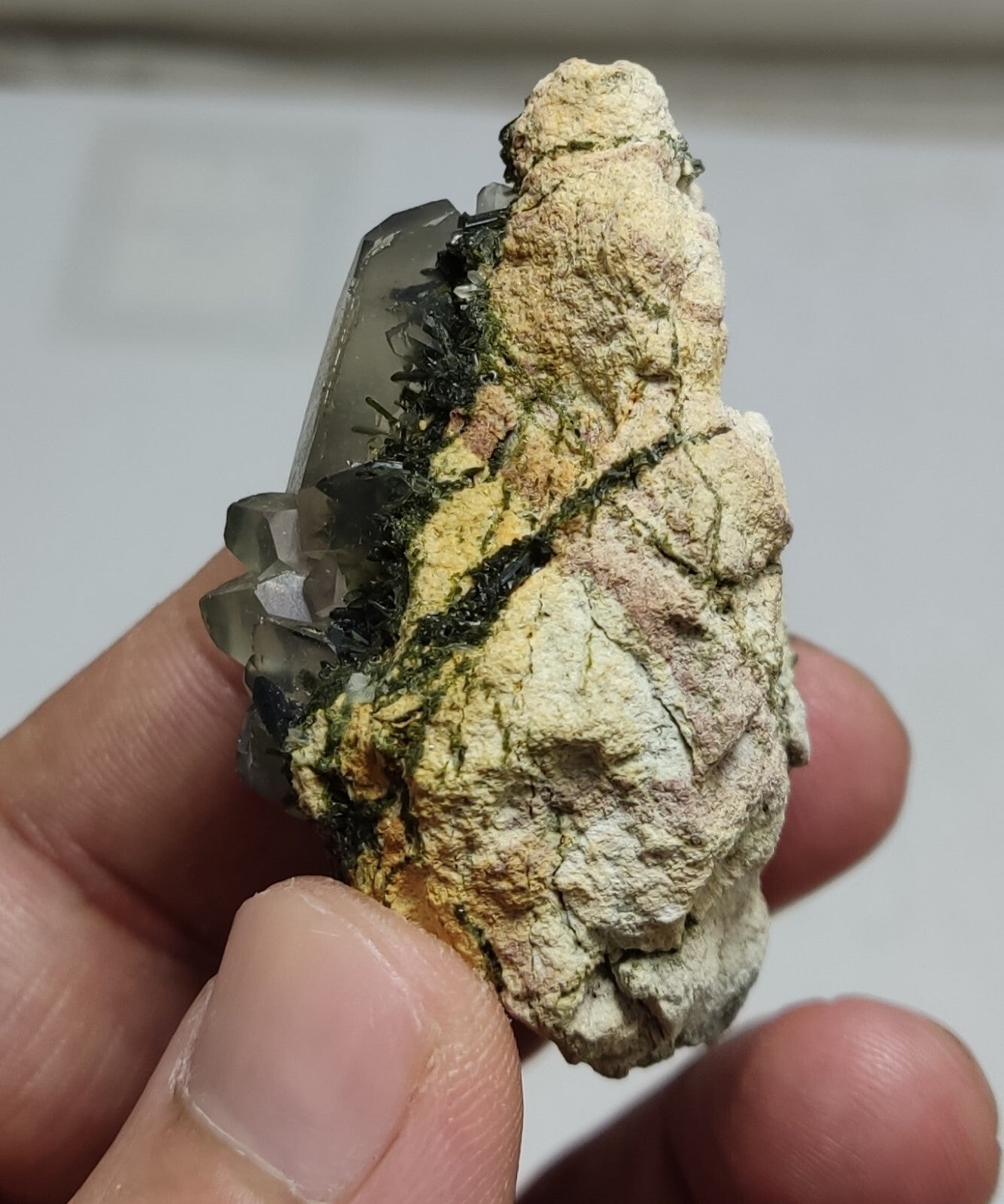 An Aesthetic terminated epidote Quartz specimen 42 grams