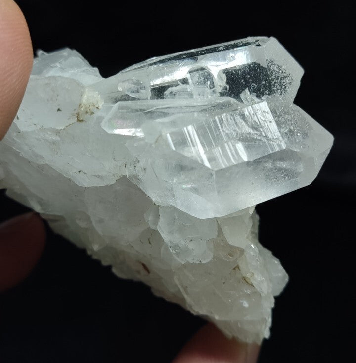 Clear Quartz Cluster 91 grams