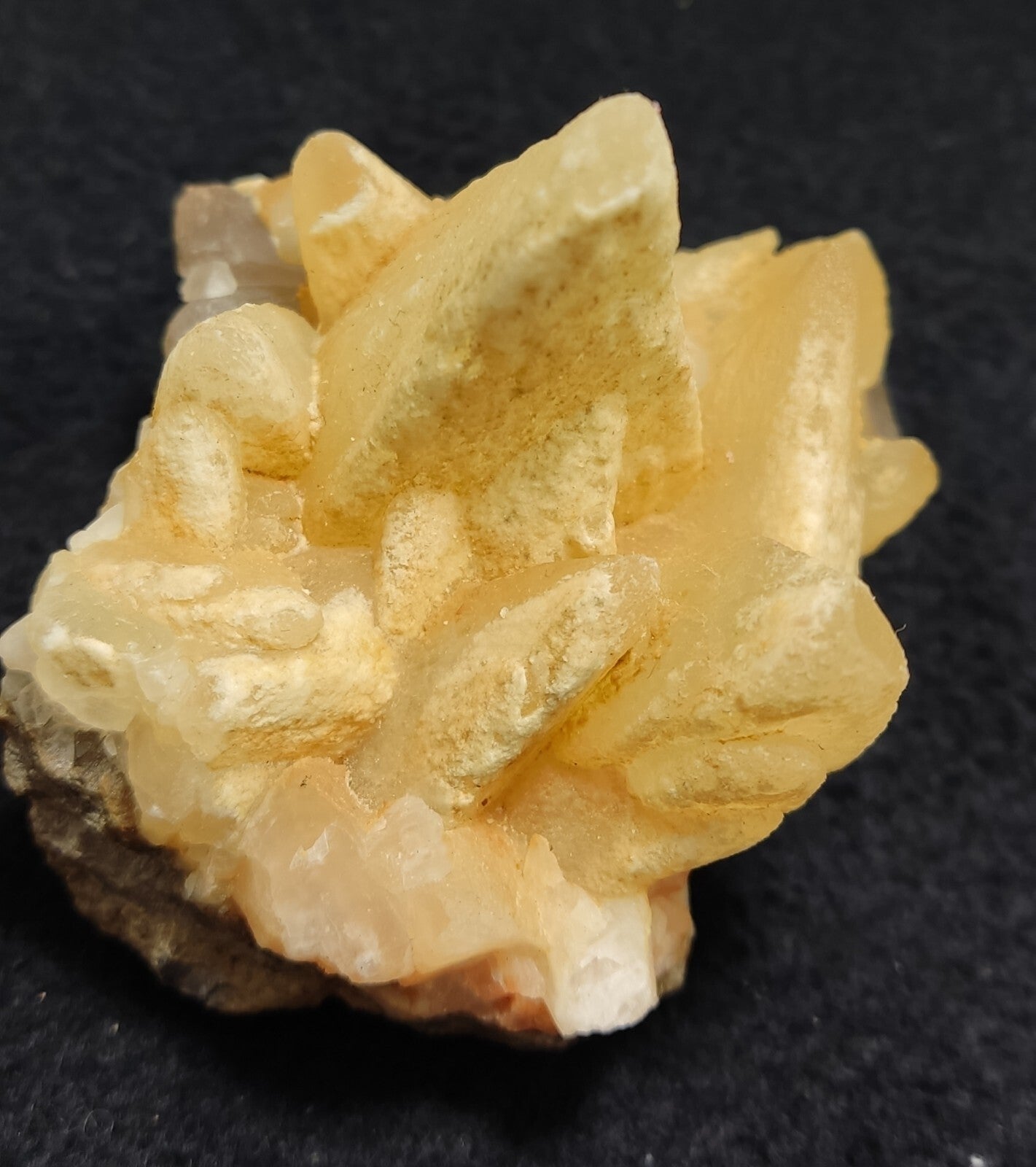 An Aesthetic Naturally terminated specimen of dogtooth calcite 188 grams