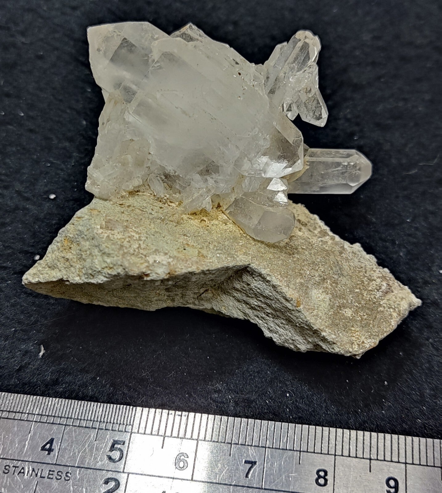 An Aesthetic terminated specimen of Quartz cluster on matrix 73 grams