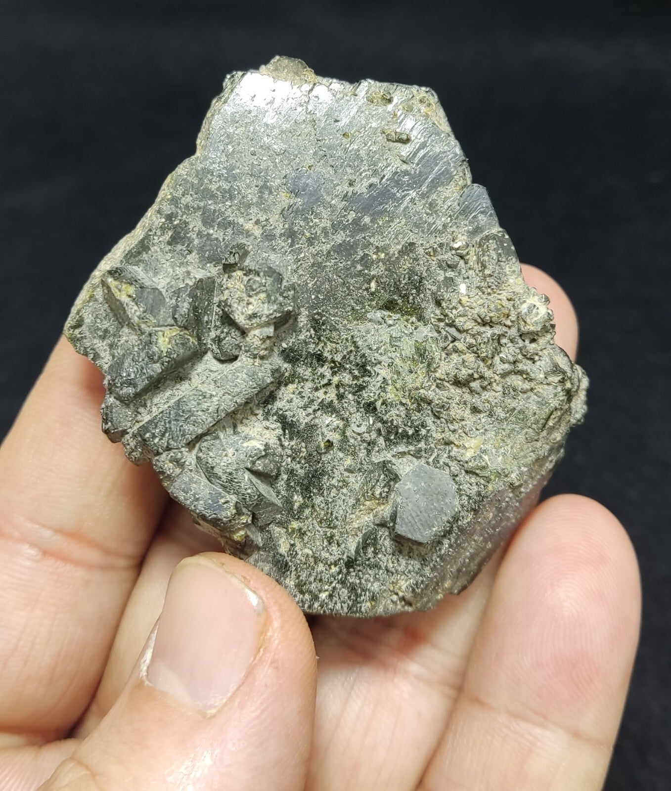An Aesthetic Natural terminated epidote crystal specimen 102 grams