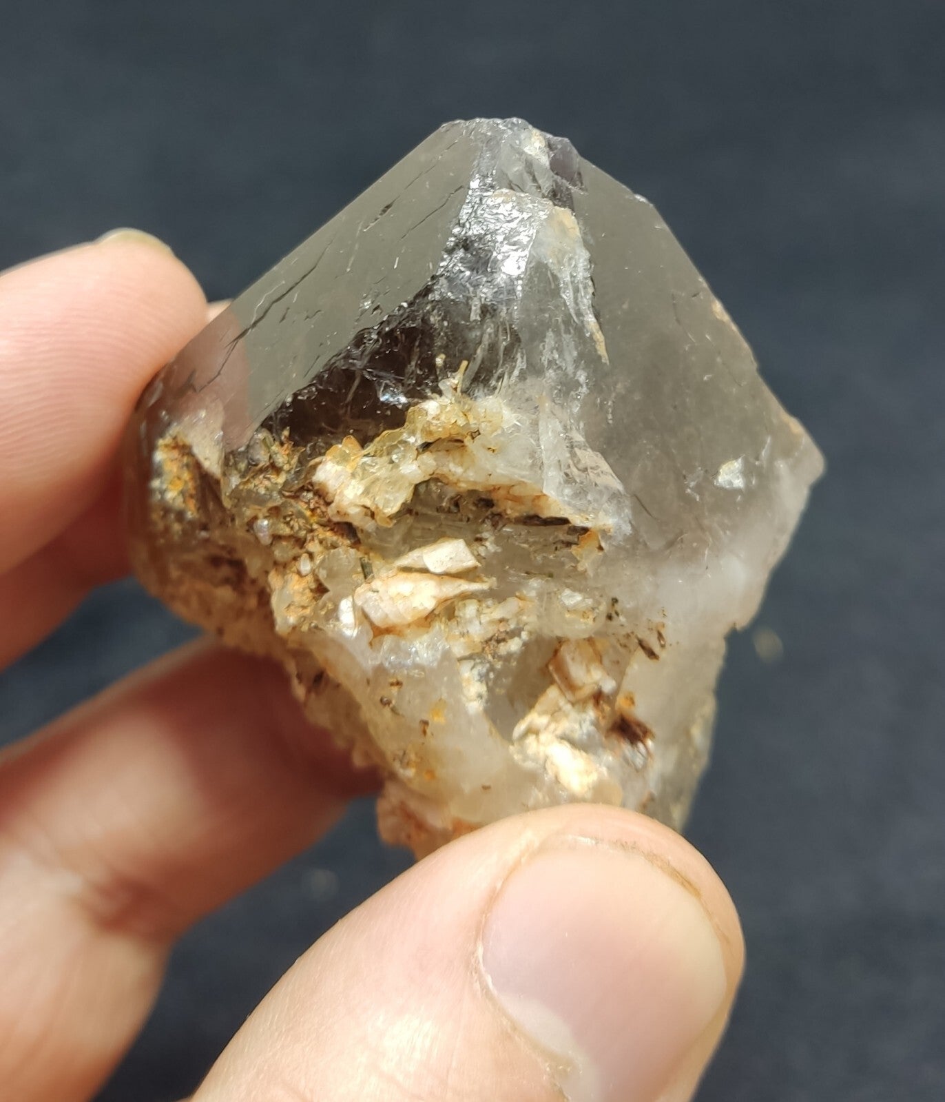 An aesthetic specimen of terminated  smoky Quartz crystal cluster 102 grams
