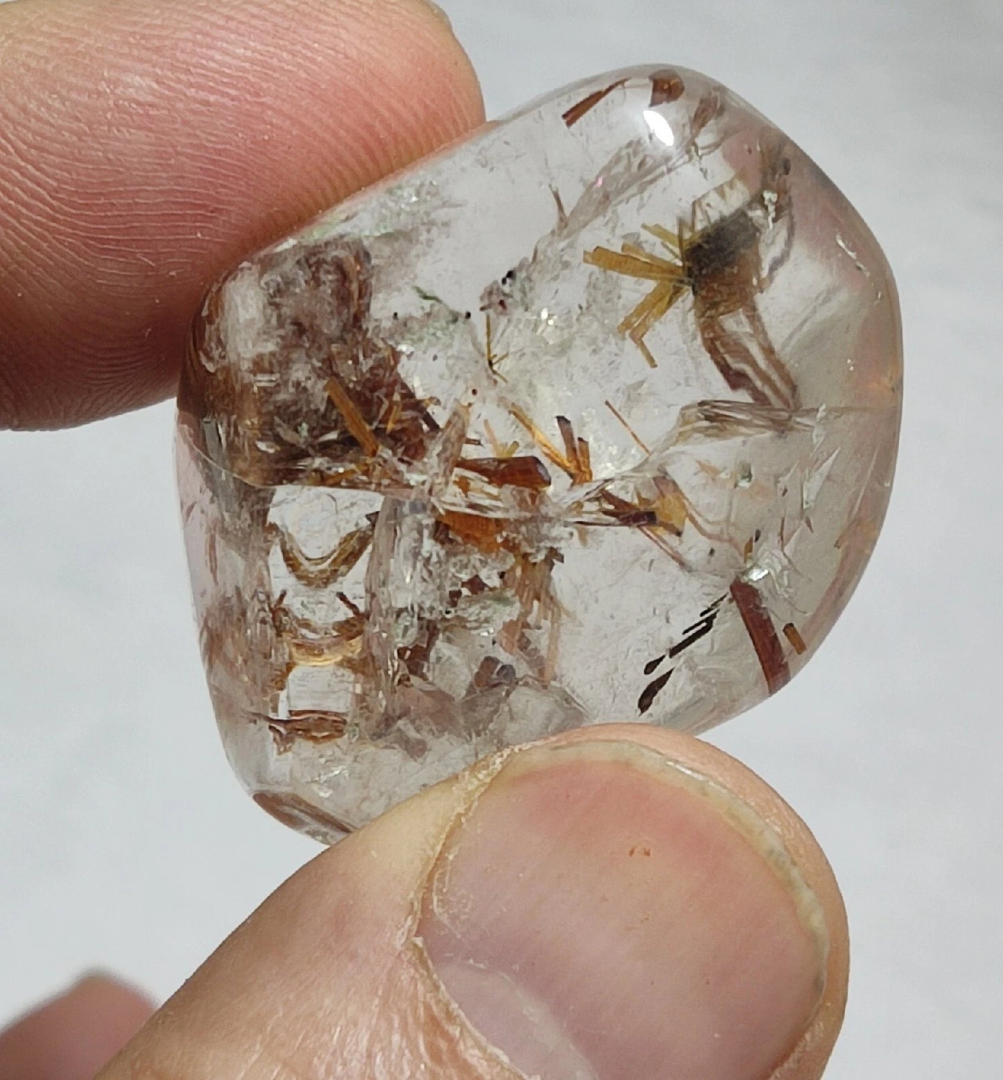 Rutiles quartz polished tumble 140 carats