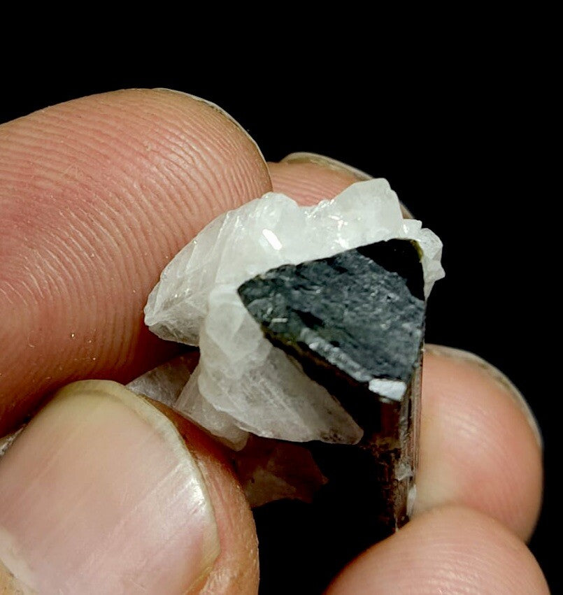 Natural Green Cap Tourmaline With Cleavelandite 8.5 Grams.