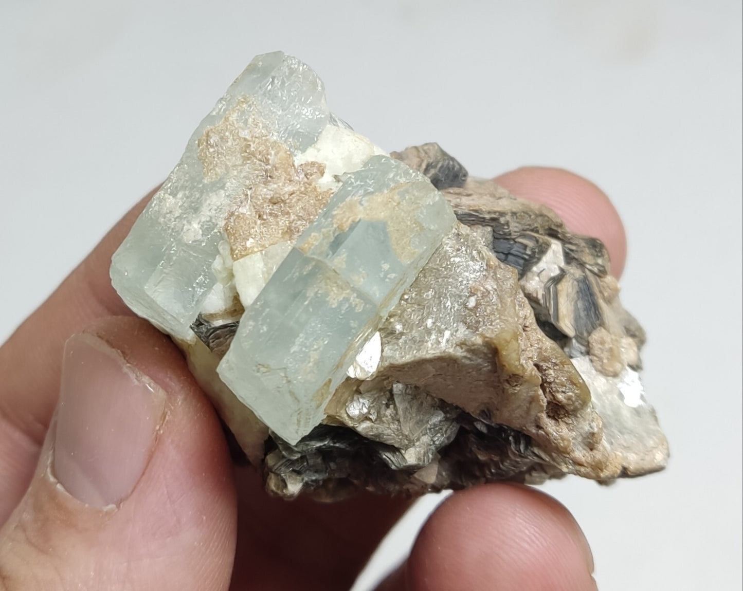 An Aesthetic specimen of aquamarine crystals on matrix 59 grams