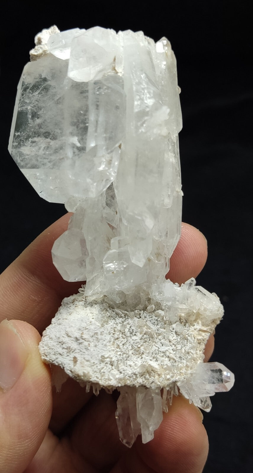 An Aesthetic terminated faden Quartz specimen 94 grams