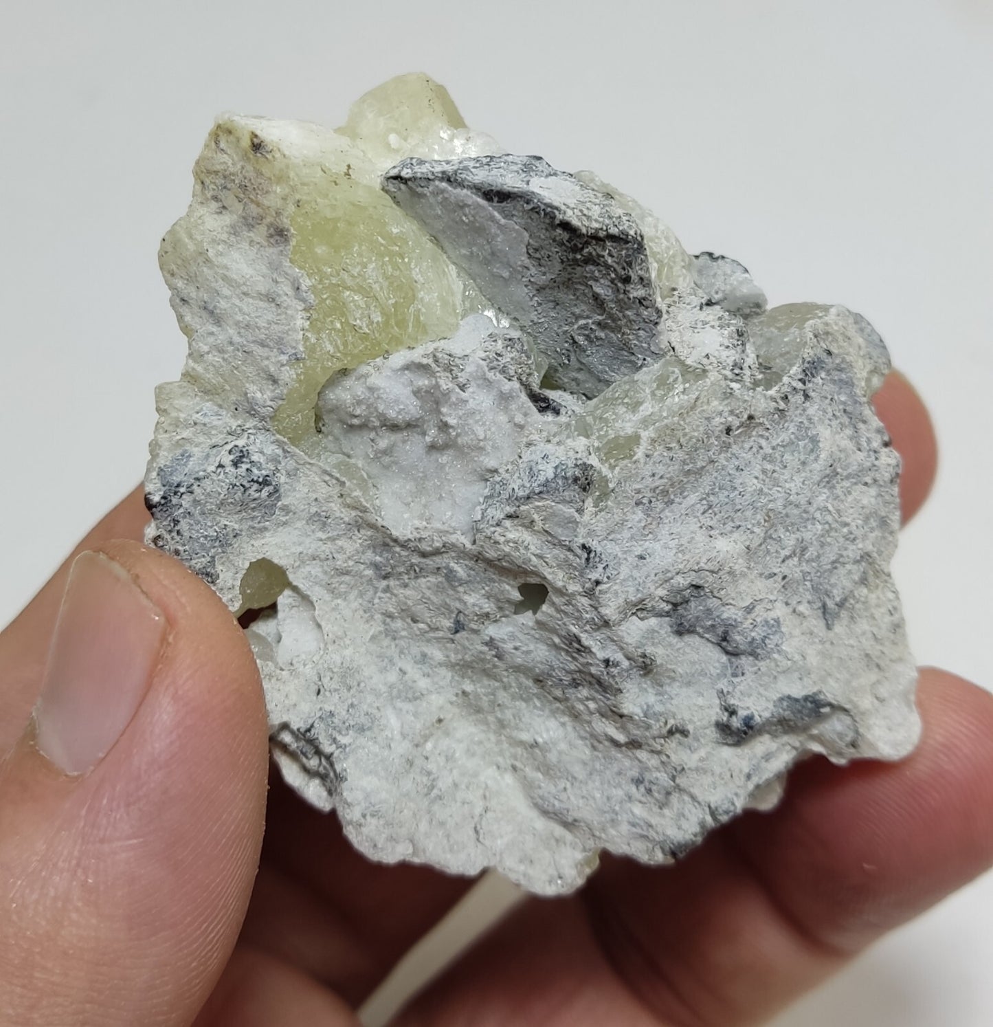 An Aesthetic Natural specimen of brucite with chromite 75 grams