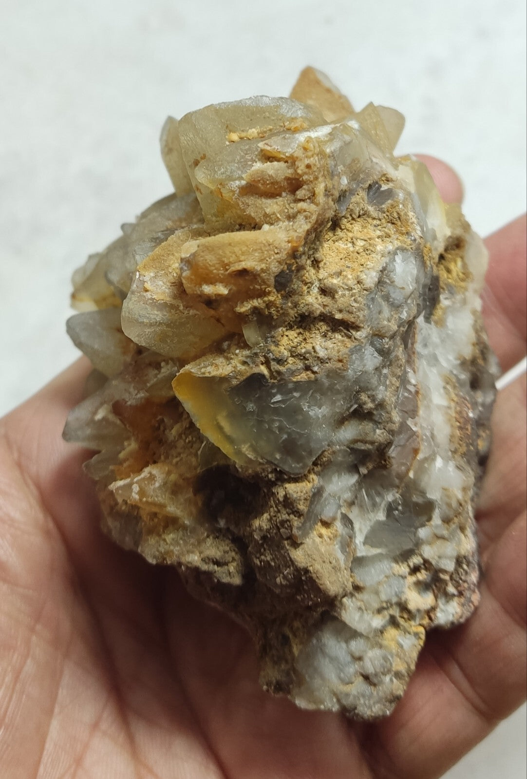 An amazing specimen of calcite 332 grams