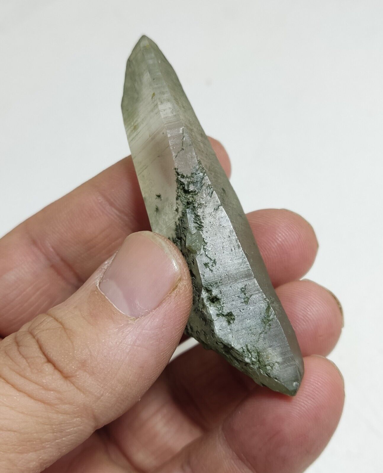 An Aesthetic Natural beautifully terminated Chlorite Quartz crystal 36 grams