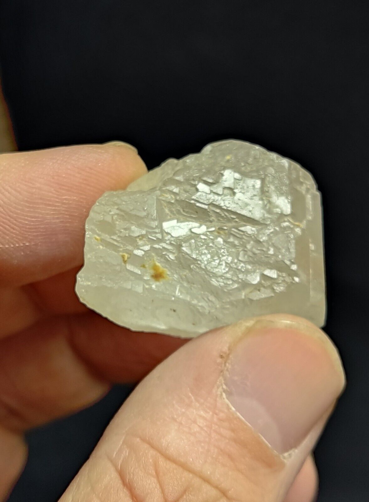 A very Aesthetic Natural terminated gwindel like Quartz crystal 38 grams