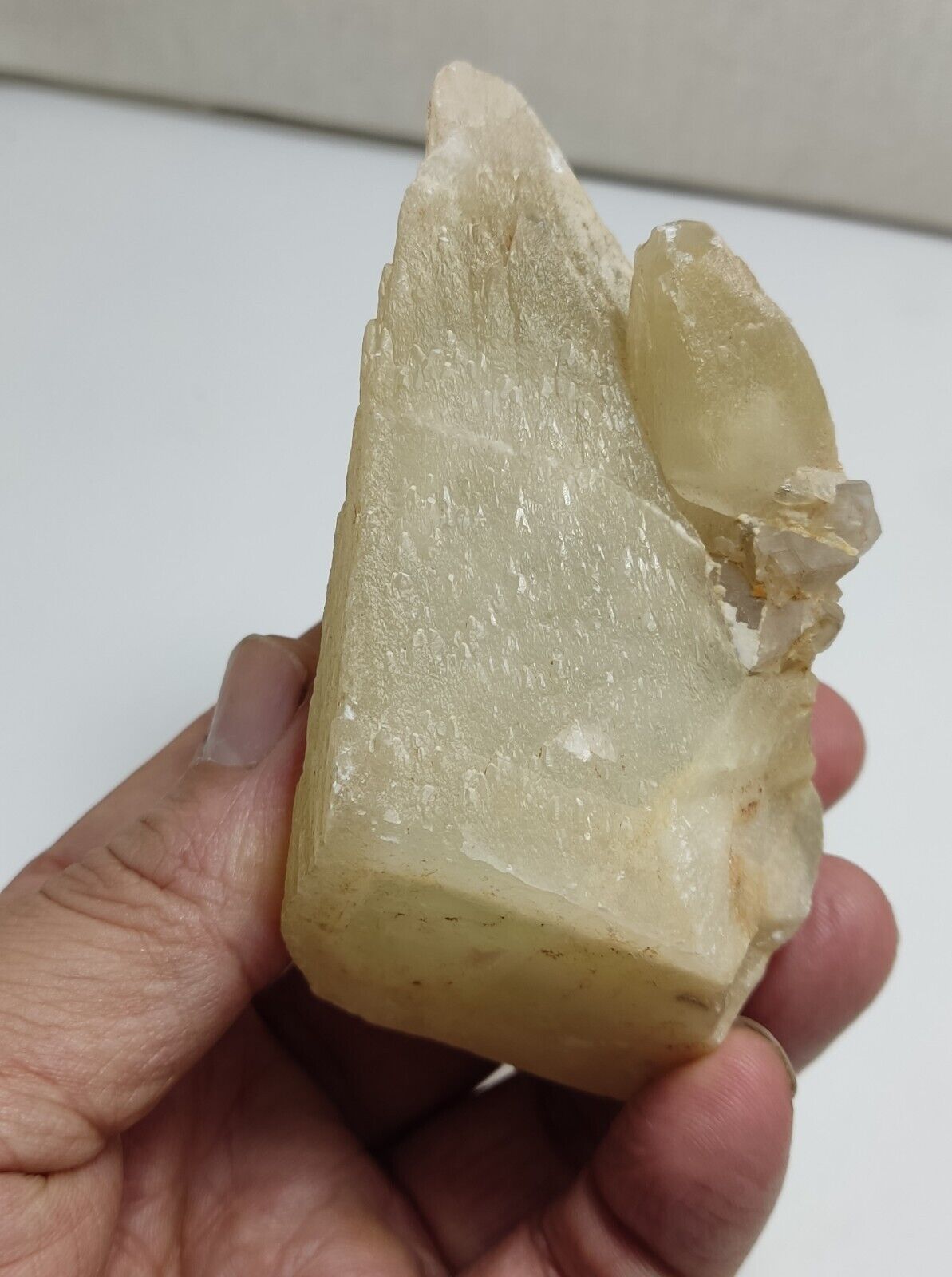 A very Aesthetic Natural beautifully terminated Calcite crystal 304 grams