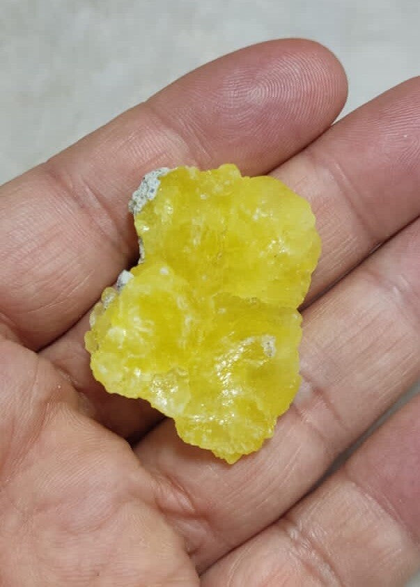 Natural Brucite 12 Grams.