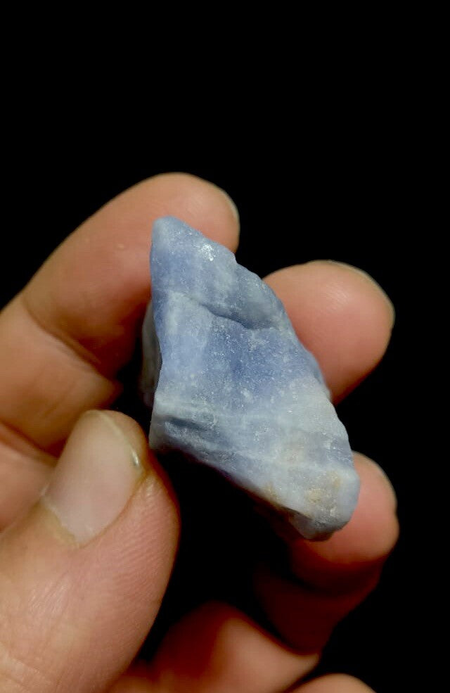 Natural Hackmanite 28 Grams.