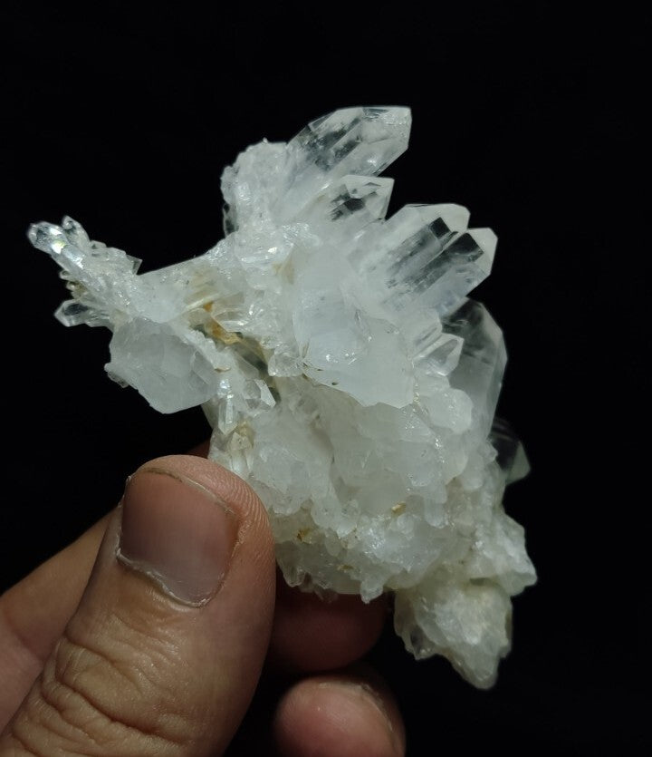 Natural terminated Quartz cluster 90 grams