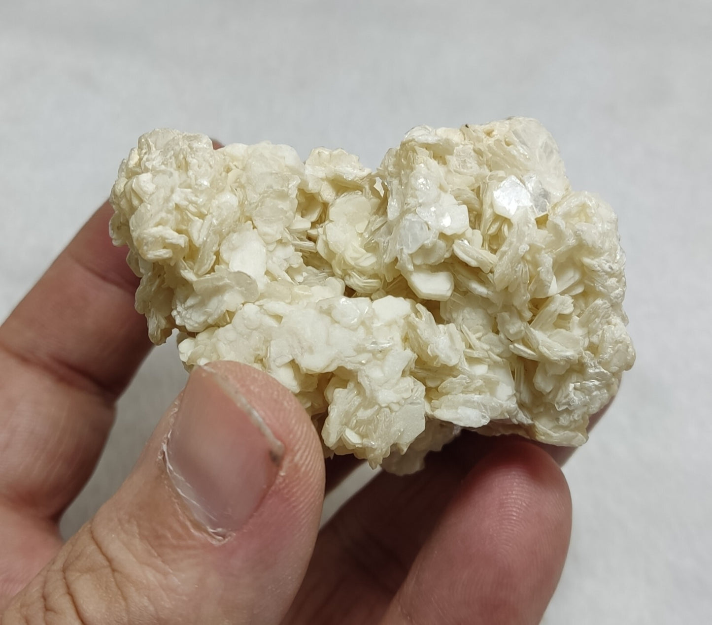An Aesthetic specimen of muscovite cluster 118 grams