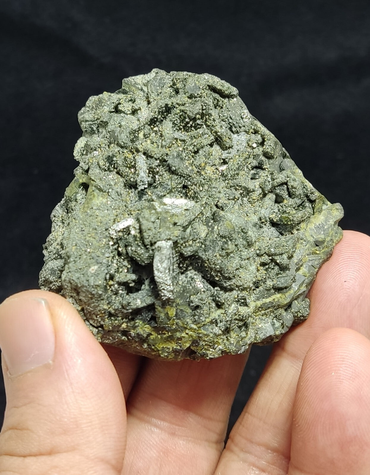 An Aesthetic Natural terminated epidote crystal specimen 131 grams