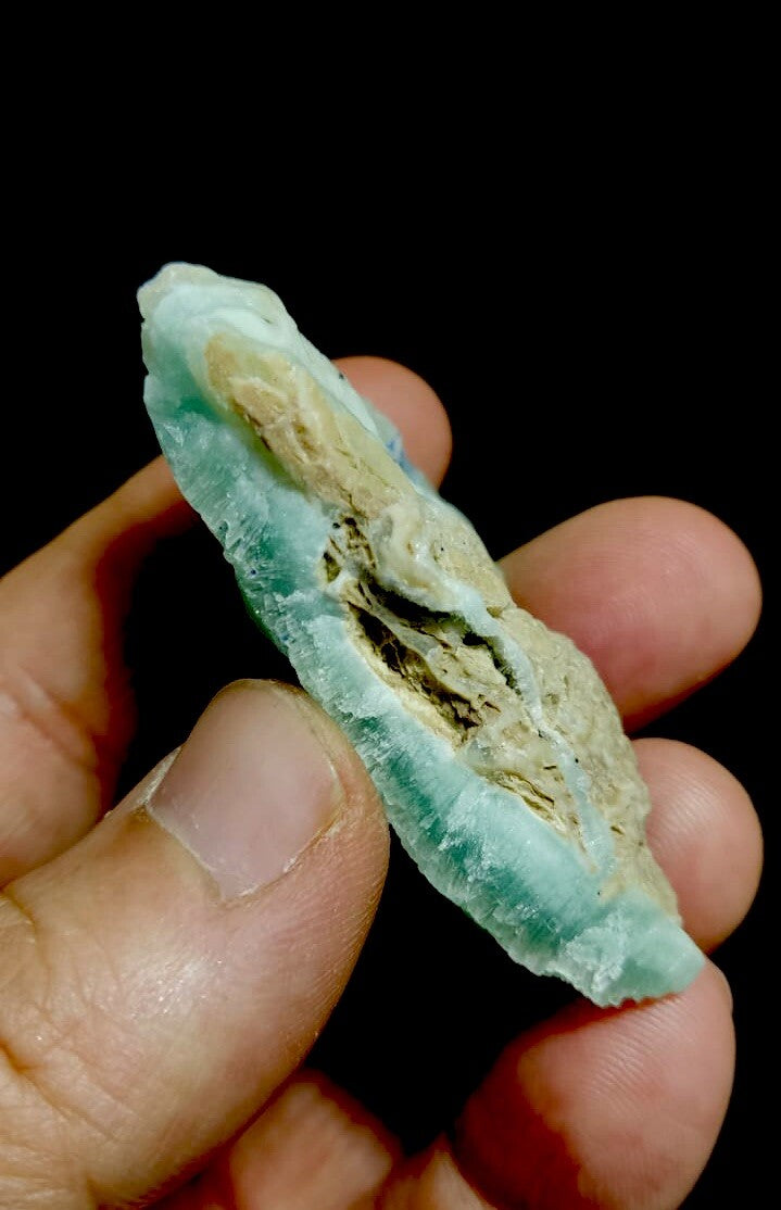 Natural Aragonite Specimen 32 Grams.