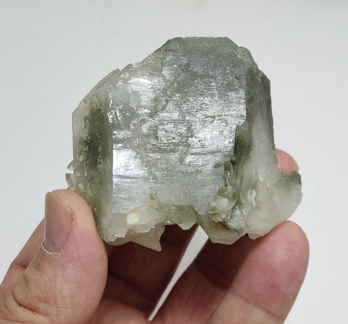 An Aesthetic Natural beautifully terminated Chlorite Quartz cluster 132 grams