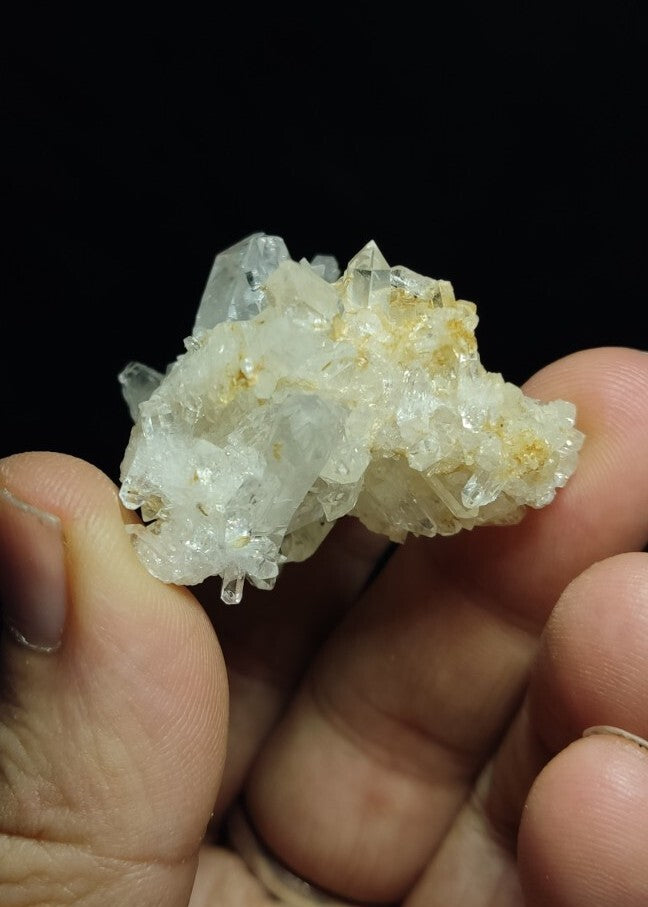 Natural Quartz Cluster 40 grams