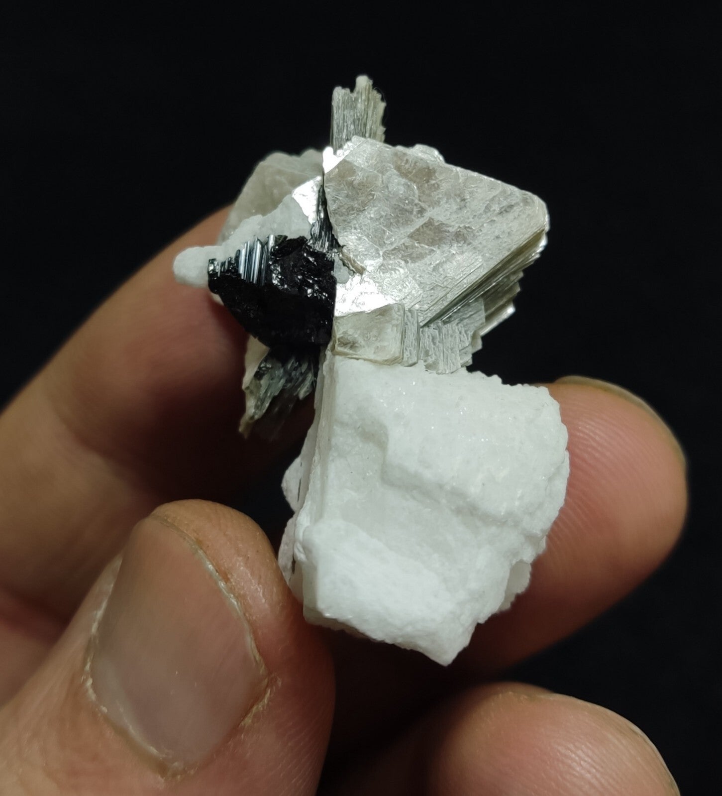 Muscovite specimen with Albite and black tourmaline 16 grams