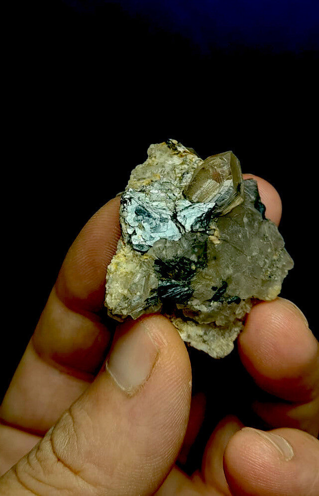 Feden Quartz Hematite Specimen 21 Grams.