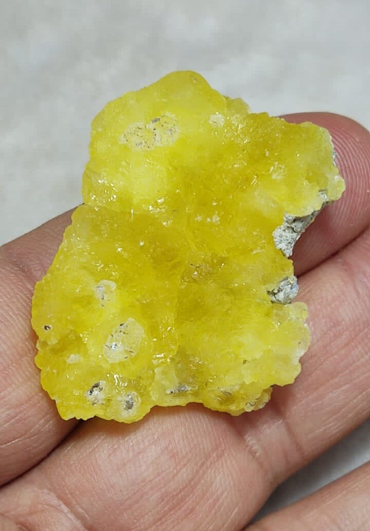 Natural Brucite 12 Grams.