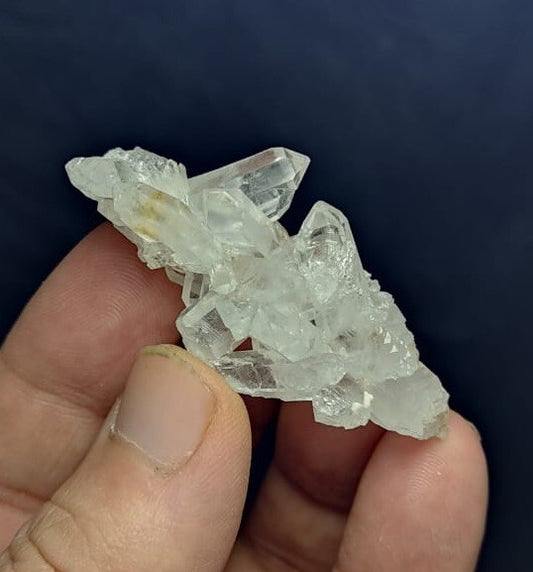 Natural  Quartz Crystal 18 Grams.