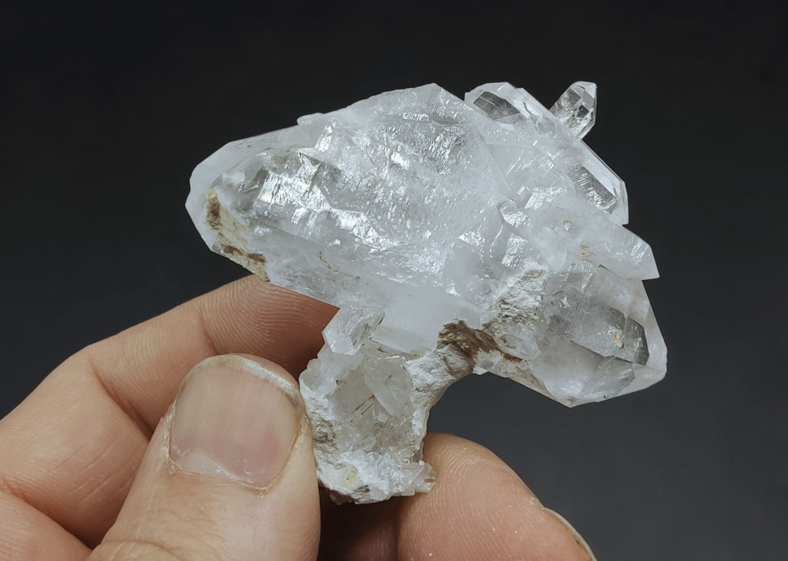 An Aesthetic terminated specimen of Quartz crystal 50 grams