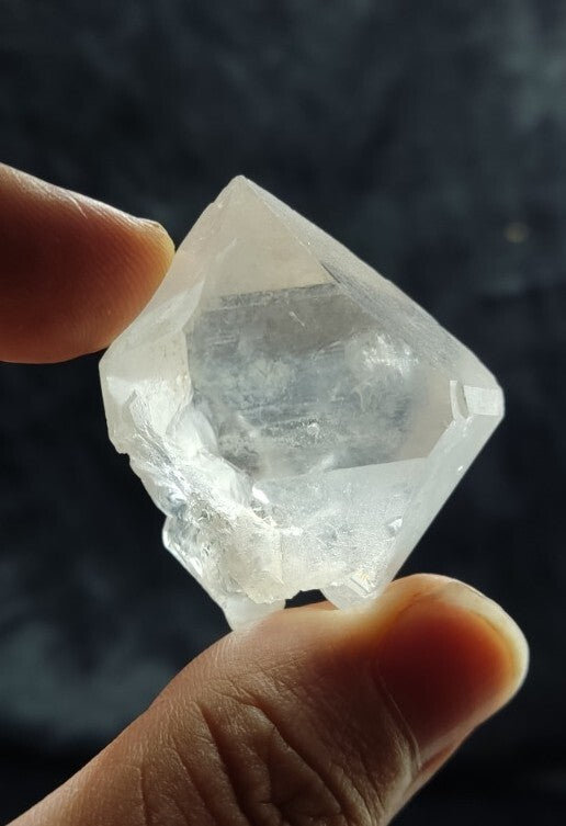 Double Terminated Transparent Natural Quartz Crystal 41 grams