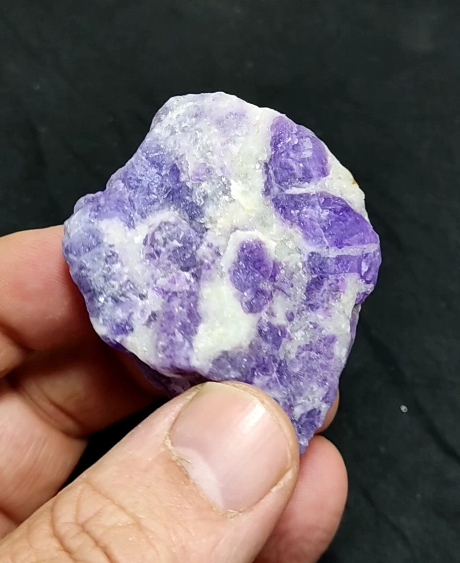 An amazing specimen of hackmanite on matrix highly Tenebrescent 58 grams