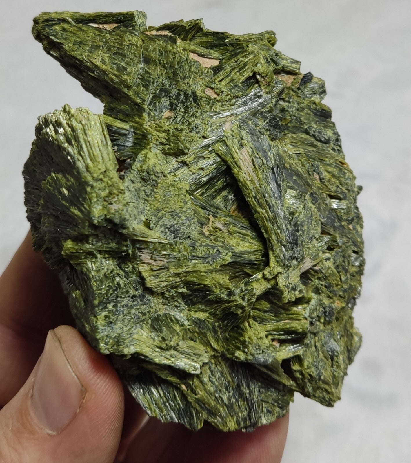 An aesthetic specimen of epidote crystal cluster 208 grams