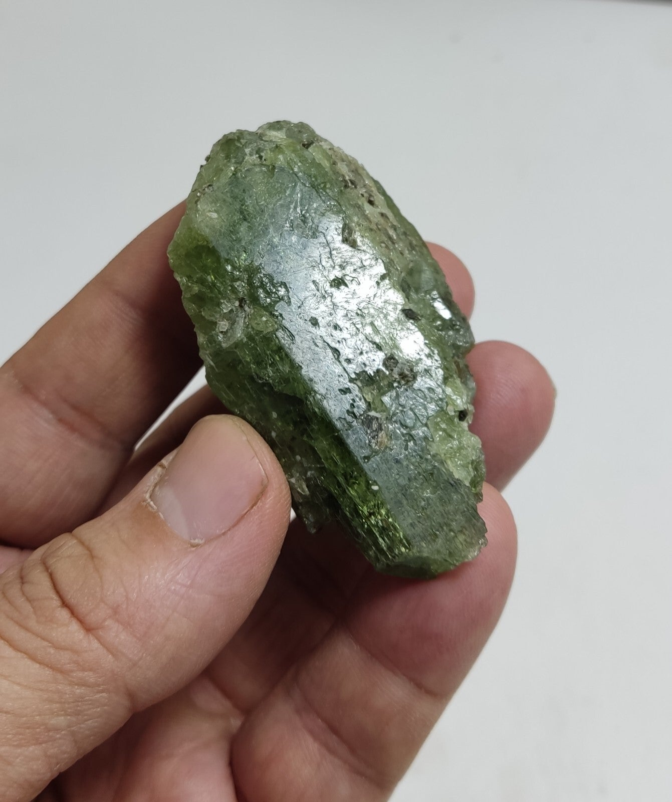 An amazing specimen of diopside crystal 61 grams