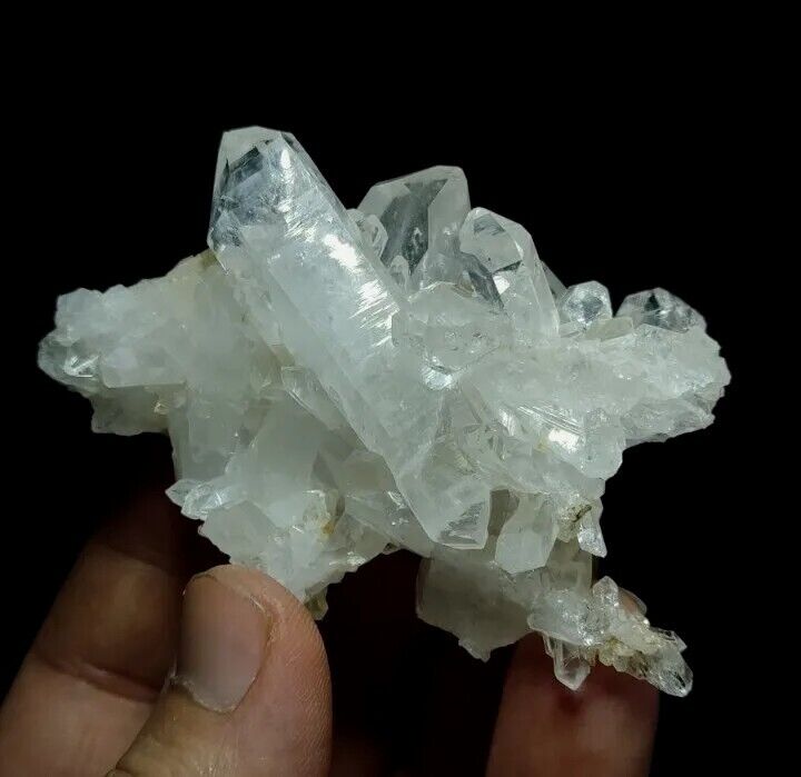 Natural terminated Quartz cluster 90 grams