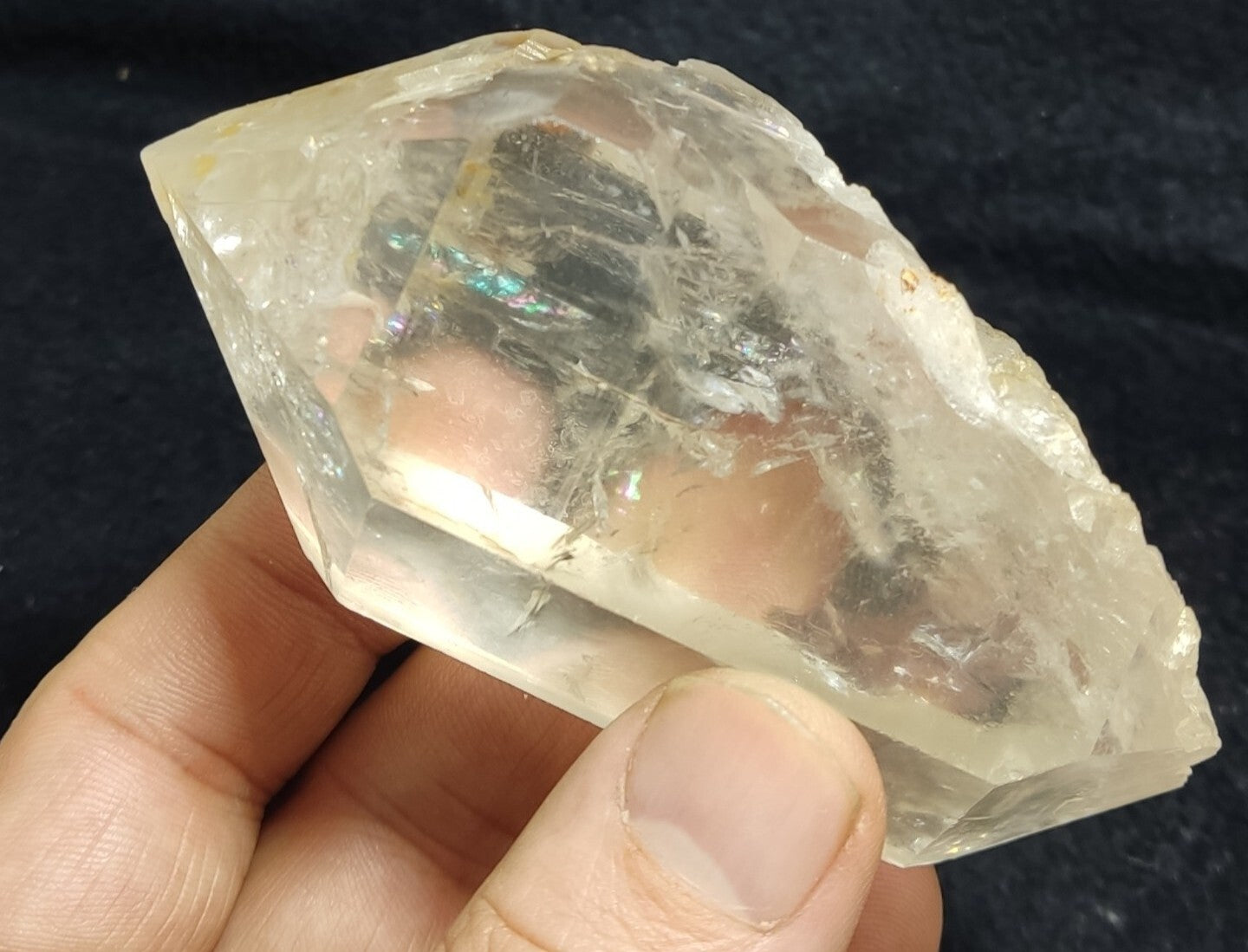 An Aesthetic terminated specimen of Quartz crystal 246 grams