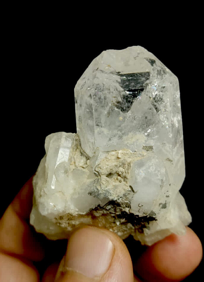 Feden Quartz Cluster 70 Grams.