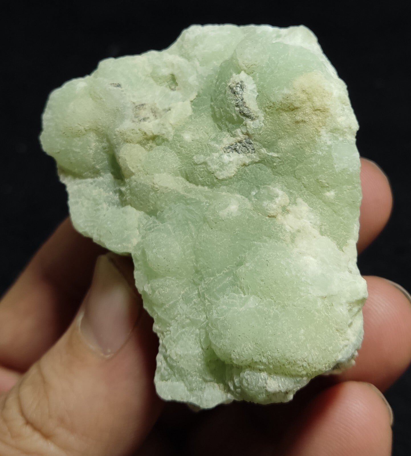 An amazing specimen of prehnite 105 grams