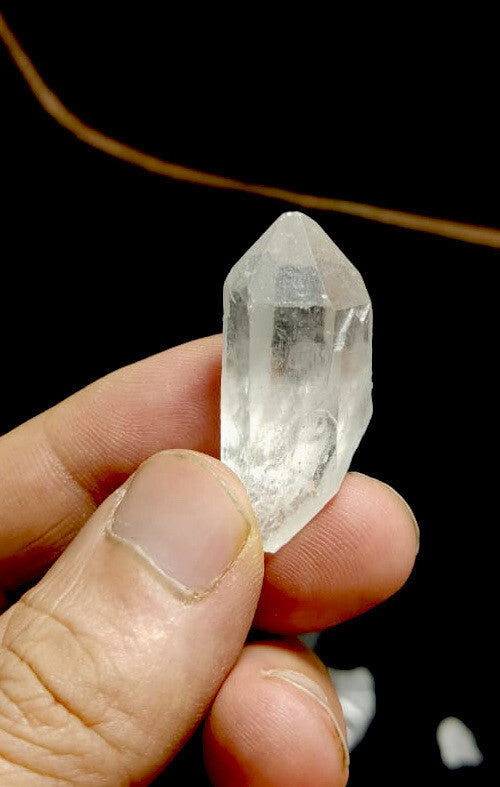 Lot Of Quartz 8 Crystals.