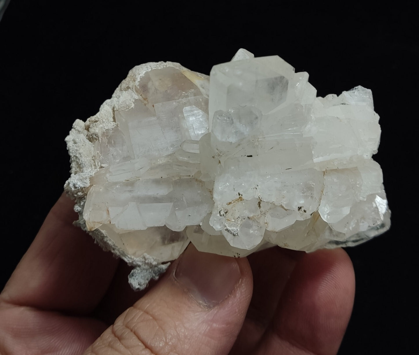 An Aesthetic terminated Quartz cluster 155 grams