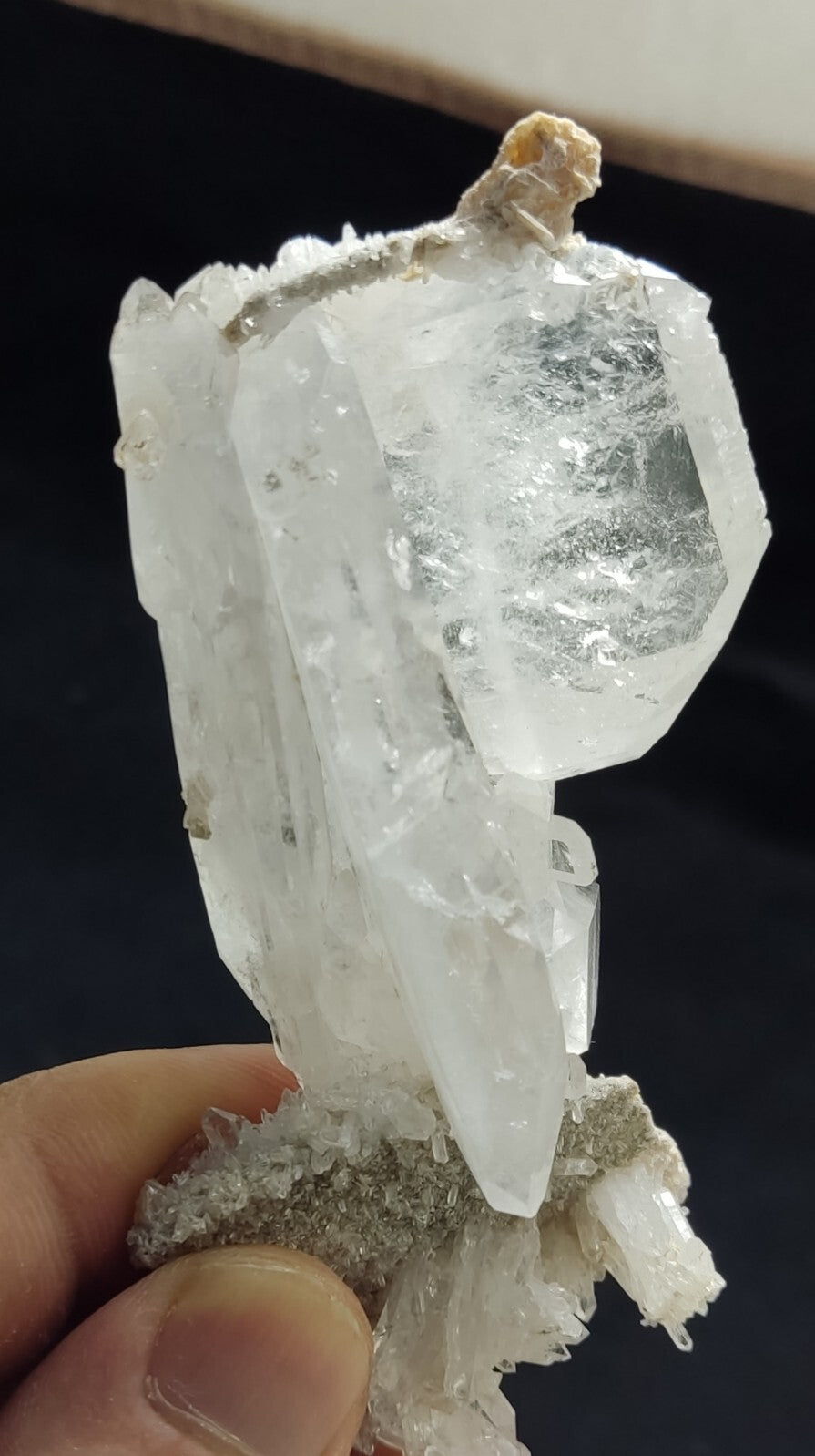An Aesthetic terminated faden Quartz specimen 94 grams