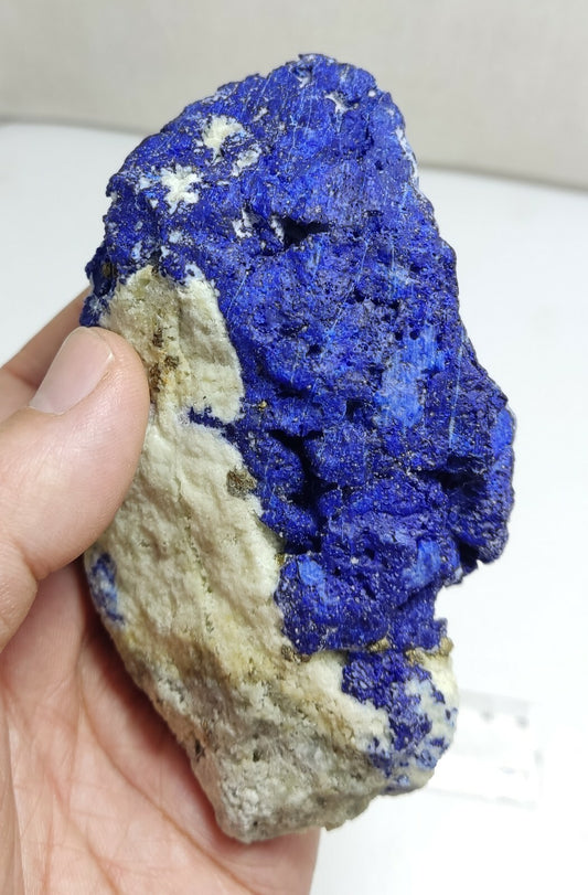 An Aesthetic specimen of fluorescent Lazurite with Pyrite 428 grams