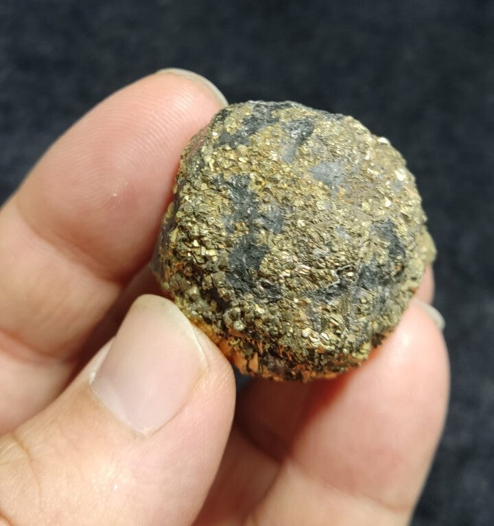 An amazing specimen of pyrite/marcasite 72 grams