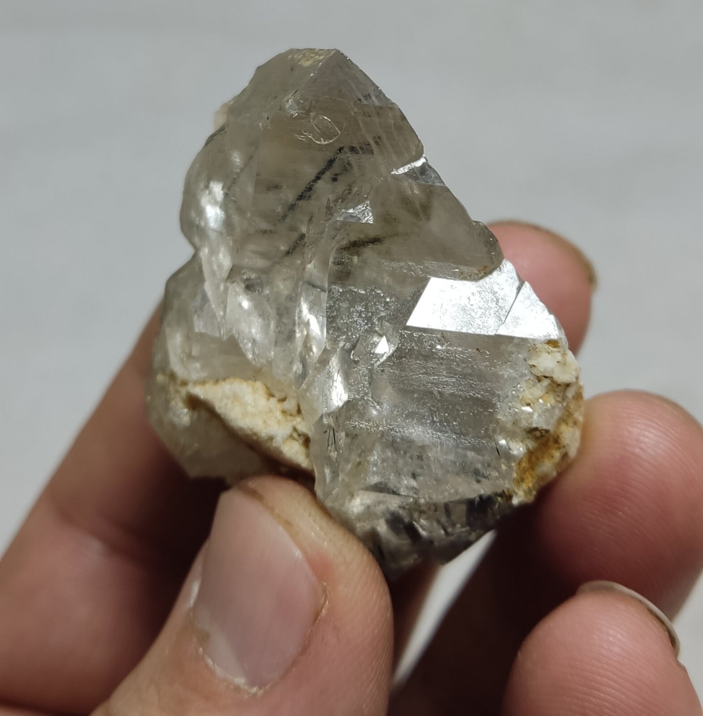 An Aesthetic Natural terminated Quartz crystal with unique inclusions 49 grams