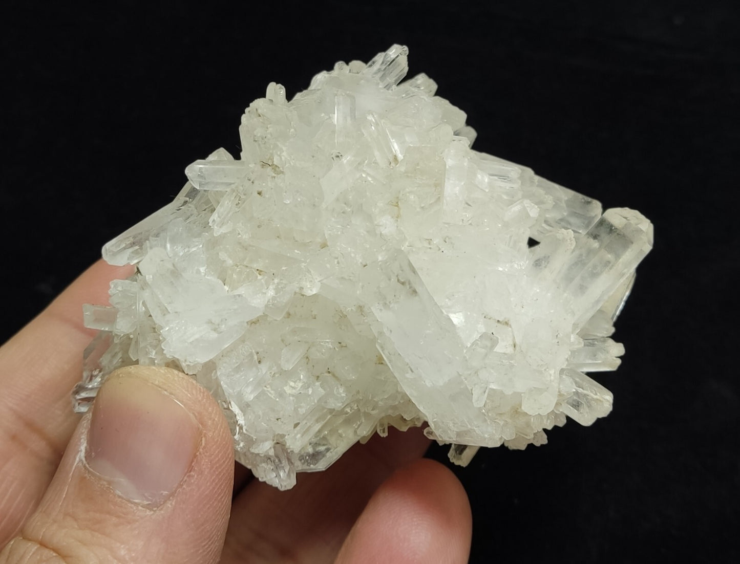 An Aesthetic terminated Quartz cluster 174 grams