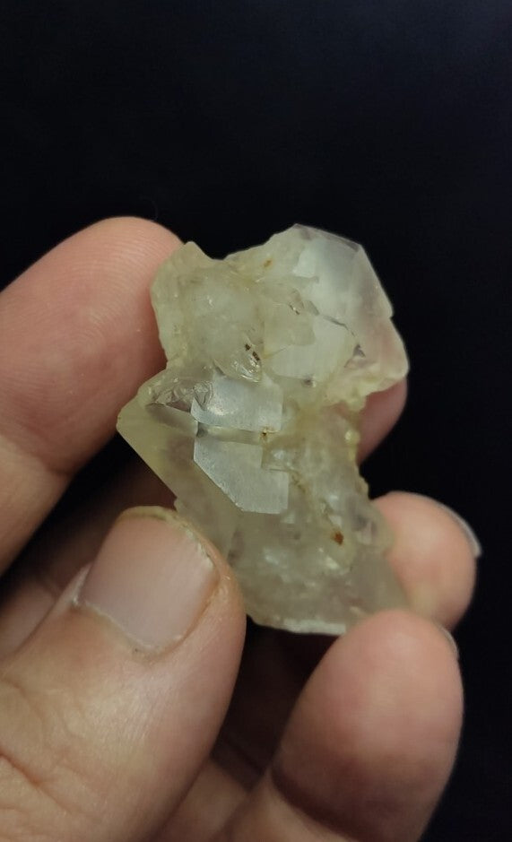 Natural terminated gwindel Quartz crystal 22 grams