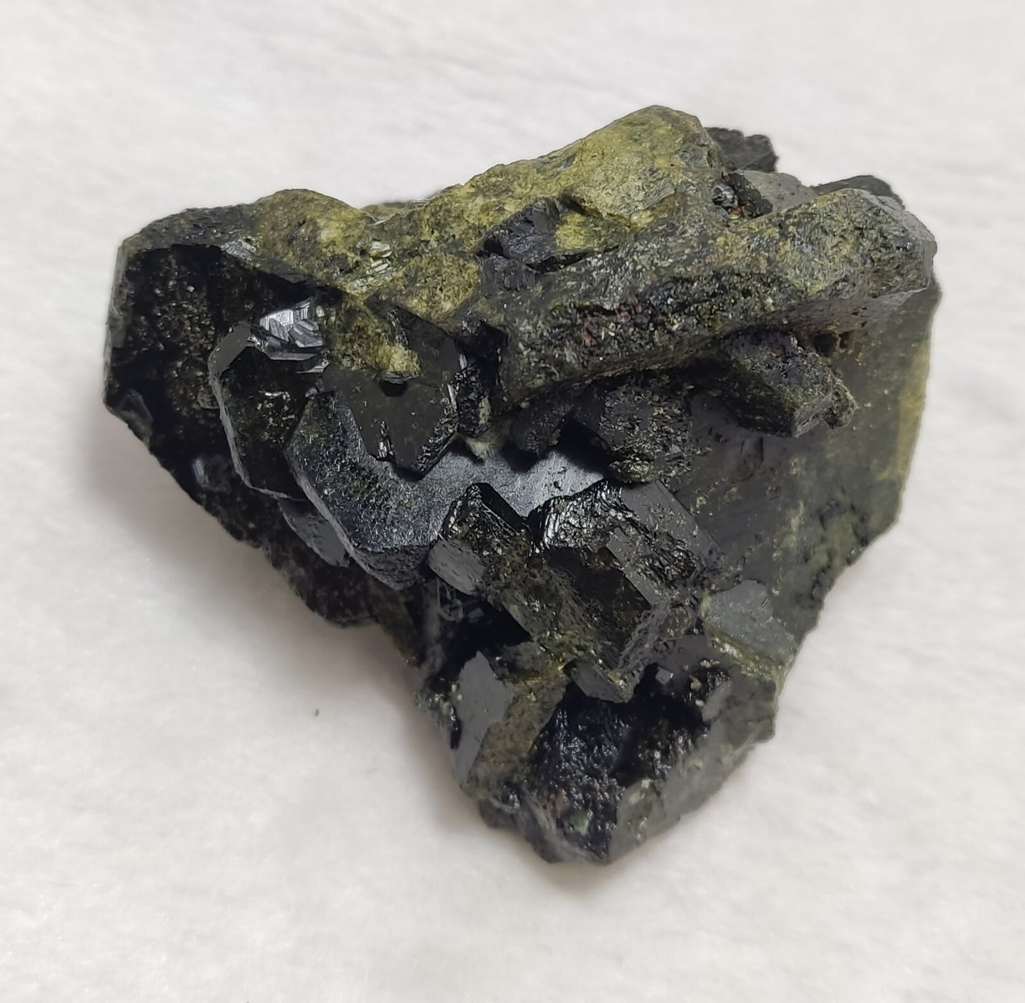 An Aesthetic Natural terminated epidote crystal specimen 159 grams