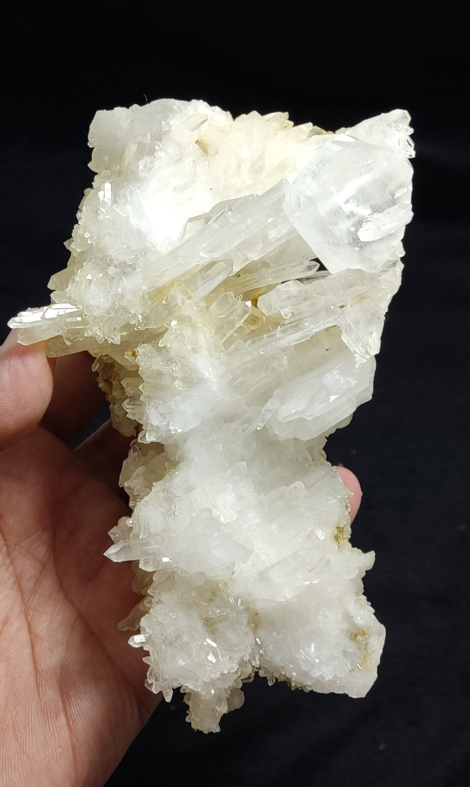 An Aesthetic Natural beautifully terminated Quartz cluster 505 grams