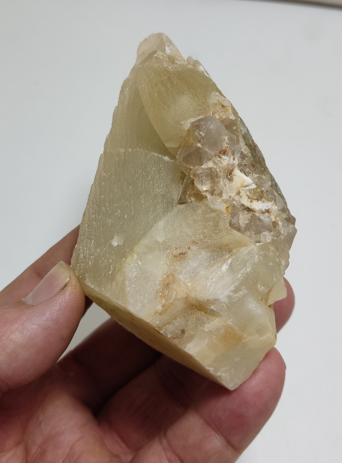 A very Aesthetic Natural beautifully terminated Calcite crystal 304 grams