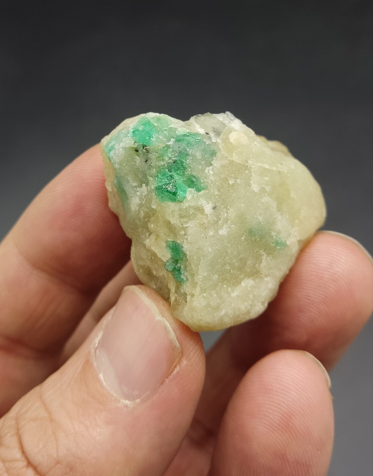 An Aesthetic miniature specimen of emerald in matrix 38 grams