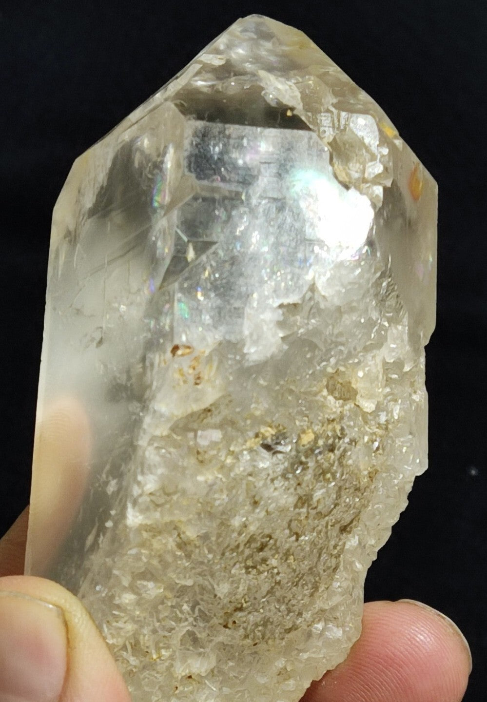 An Aesthetic terminated specimen of Quartz crystal 246 grams