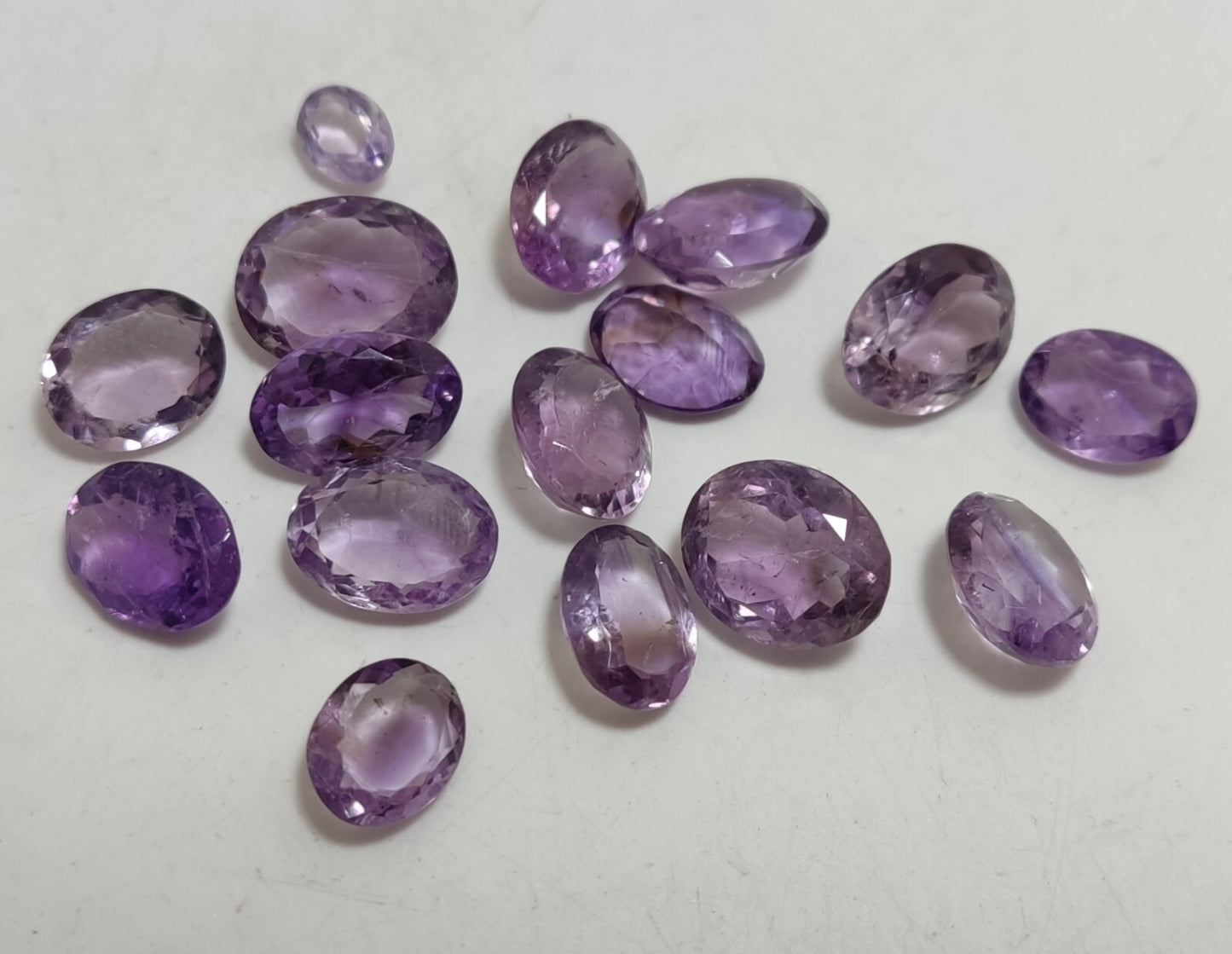 65 Carats faceted Amethyst gemstones